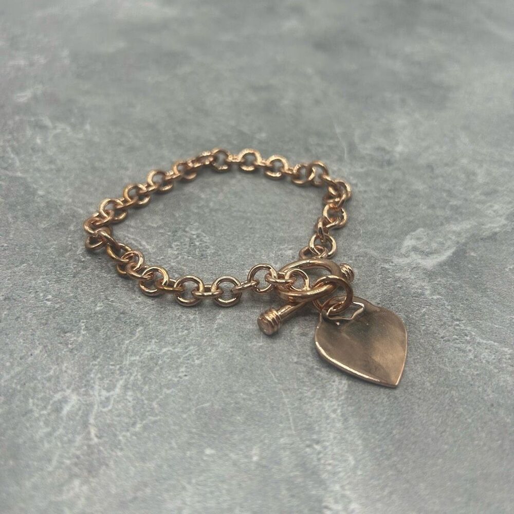 NWOT Fashion Jewelry Womens Rose Gold Plated Heart Chain Bracelet 9 Inches